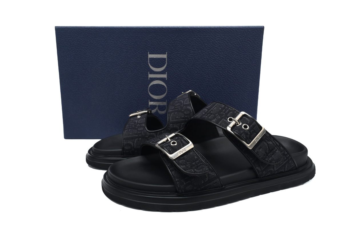 Dior Aqua Black