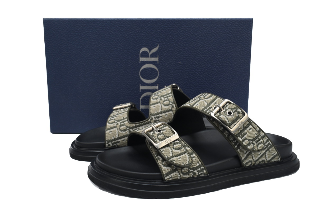 Dior Aqua Brown