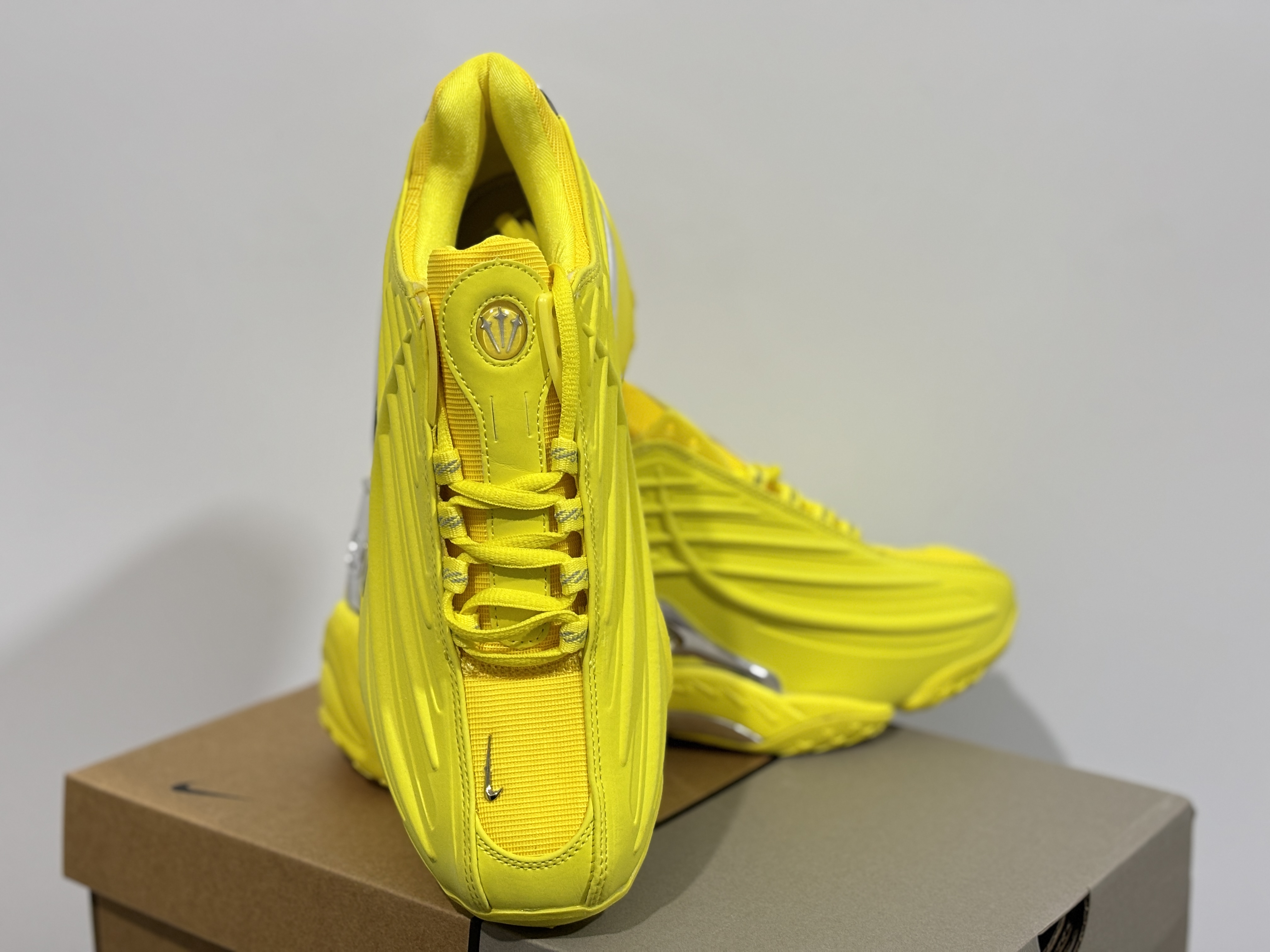 Nike Hot Step 2 Drake NOCTA Opti Yellow   DZ7293-700