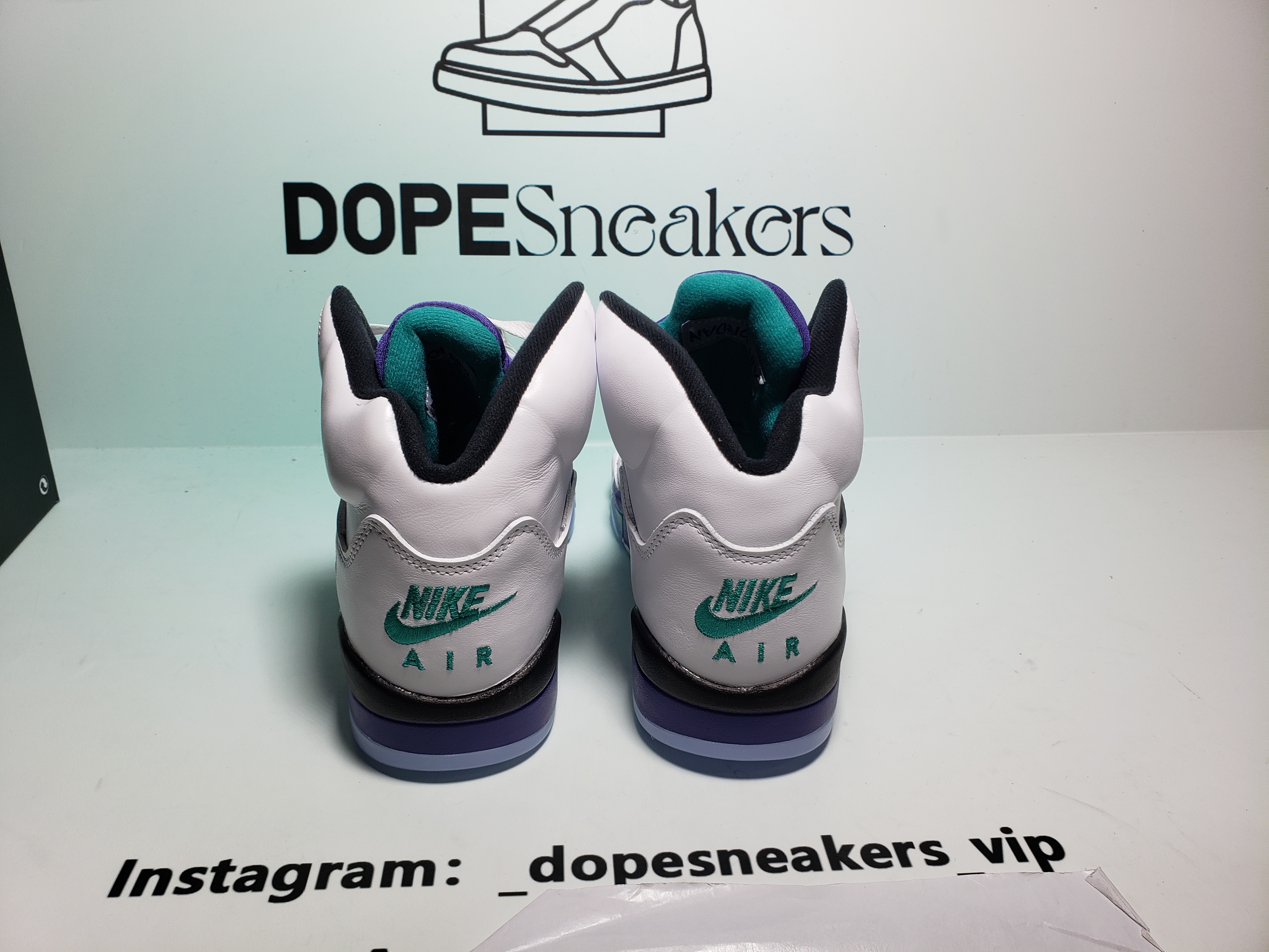 Air Jordan 5 Retro 'Grape' 2025 HQ7978-100