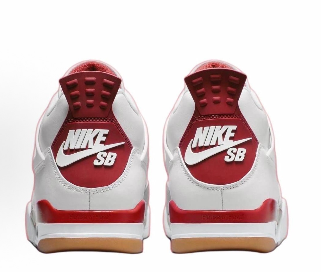 Nike SB x Air Jordan 4 Retro SP 'Varsity Red DR5415-106