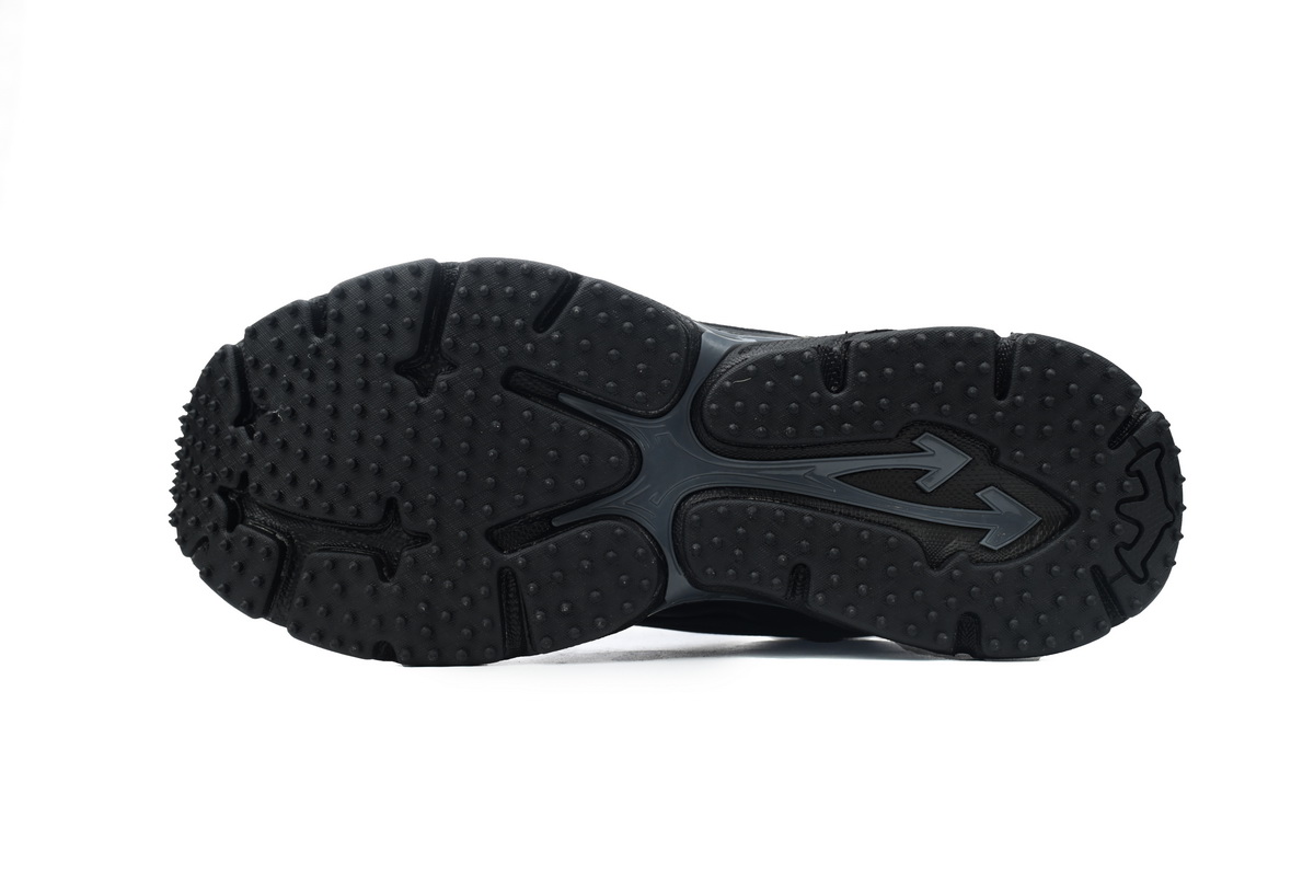 OFF-WHITE Out Of Black OMIA295C99 FAB00 11010