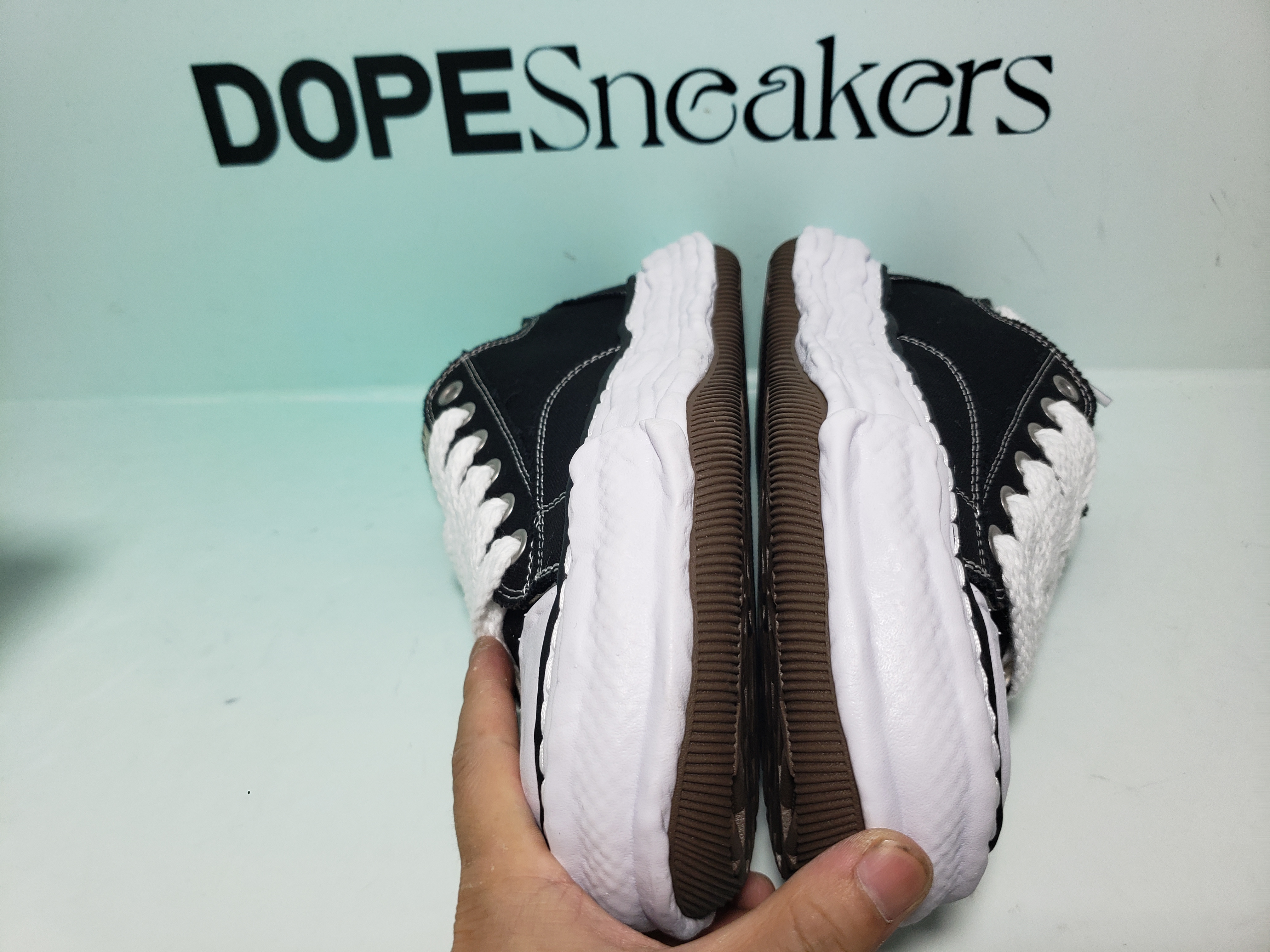 MIHARA YASUHIRO OG Sole Black White NO.801