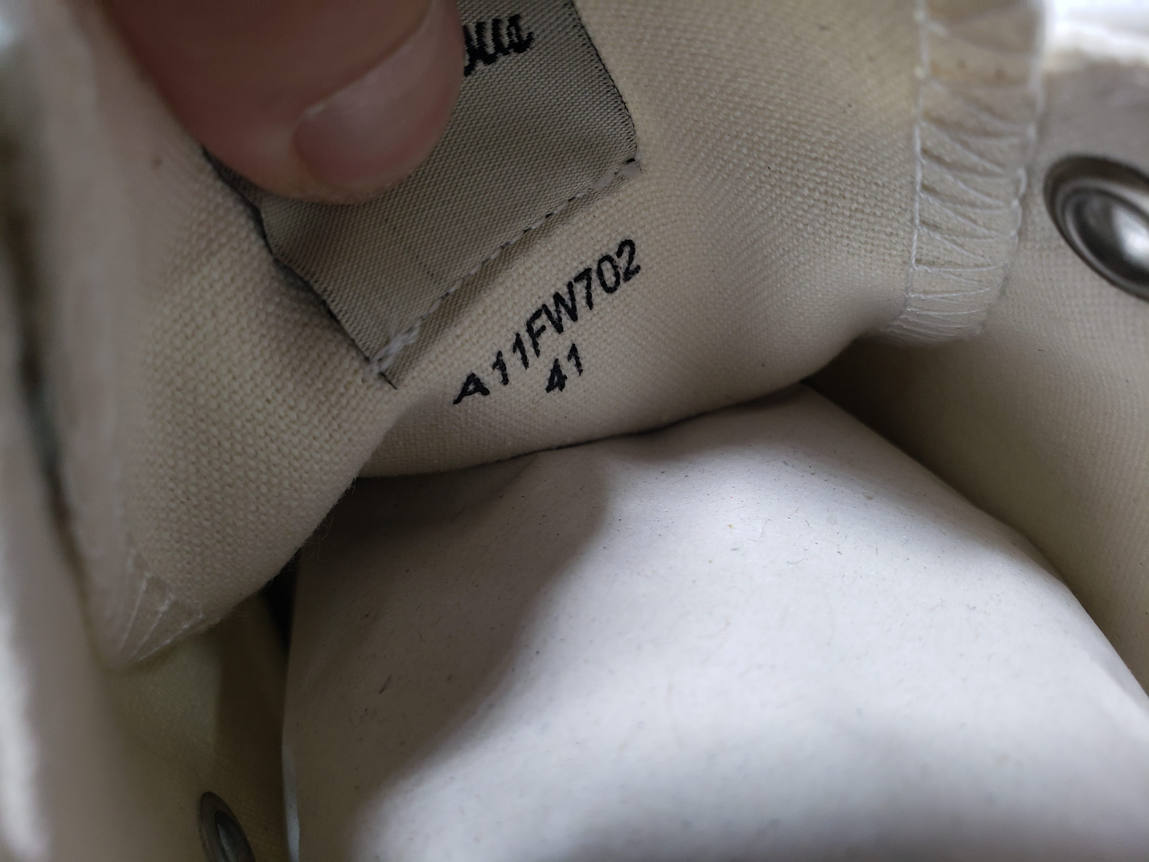 MIHARA YASUHIRO OG Sole White NO.802