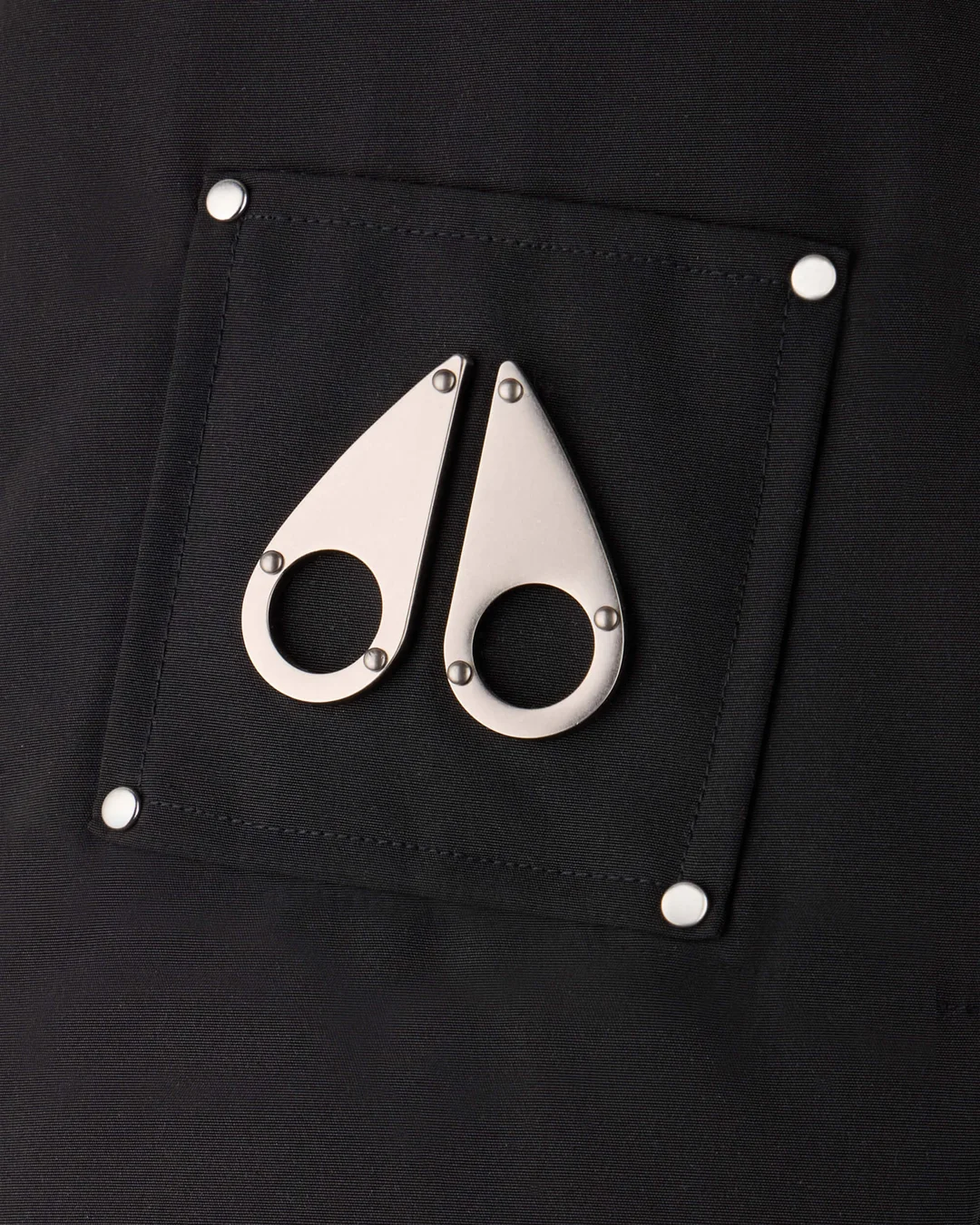 Moose Knuckles Black Jacket Black Wool Collar（NFC)
