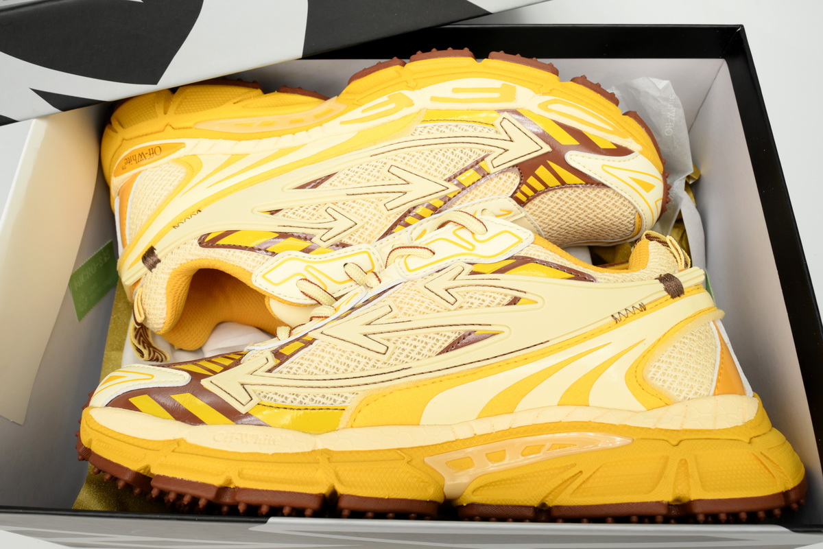 OFF-WHITE Out Of Blue Milk Yellow OIIA295F24 FAB00 10003